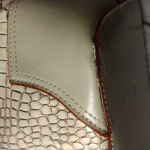 Nicole Lee Purse - Picture 15 of 15